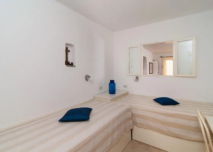 10 Persons With Pool At Island Brac Supetar