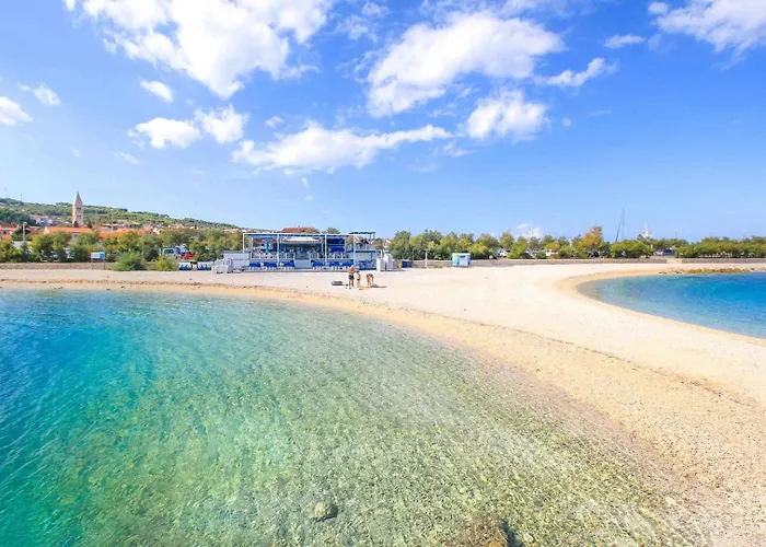 Villa 10 Persons With Pool At Island Brac